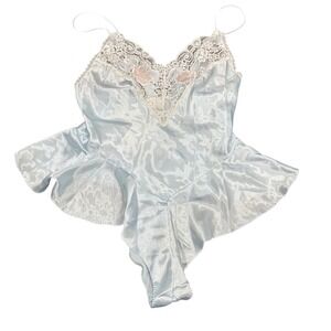 Sheri Gregory Carefree Collection Vintage Blue Satin Lace Floral Camisole Small